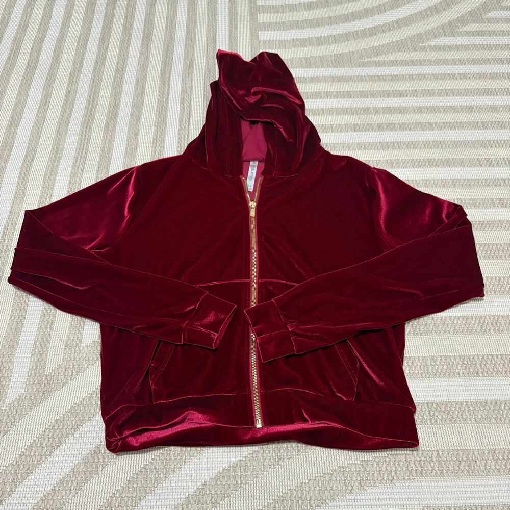 Fabletics Red Velvet Full Zip Athletic Jacket Women's XS Long Sleeve Fall